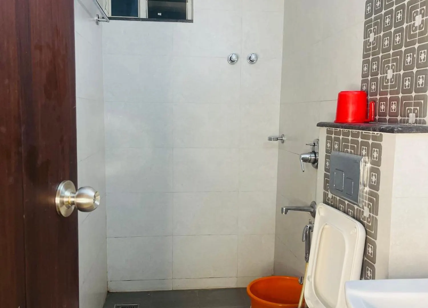 2Bhk Serviced Apartment Near Technopark And Lulu Mall トリバンドラム